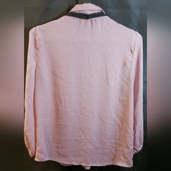 Crescent & Willough Mauve Ruffle Blouse Sz Med - Picture 2 of 8